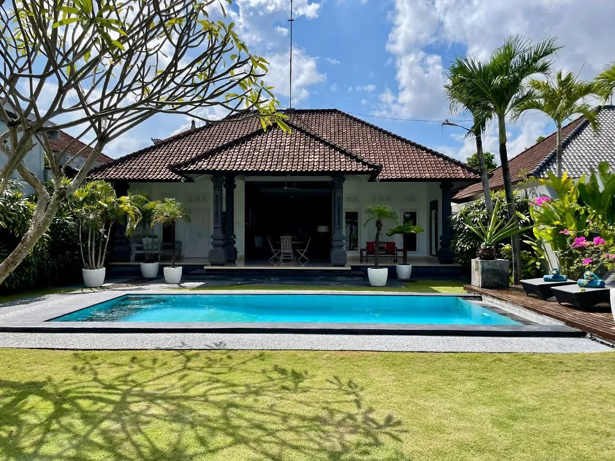 Premium Villas Seminyak I Indonesien