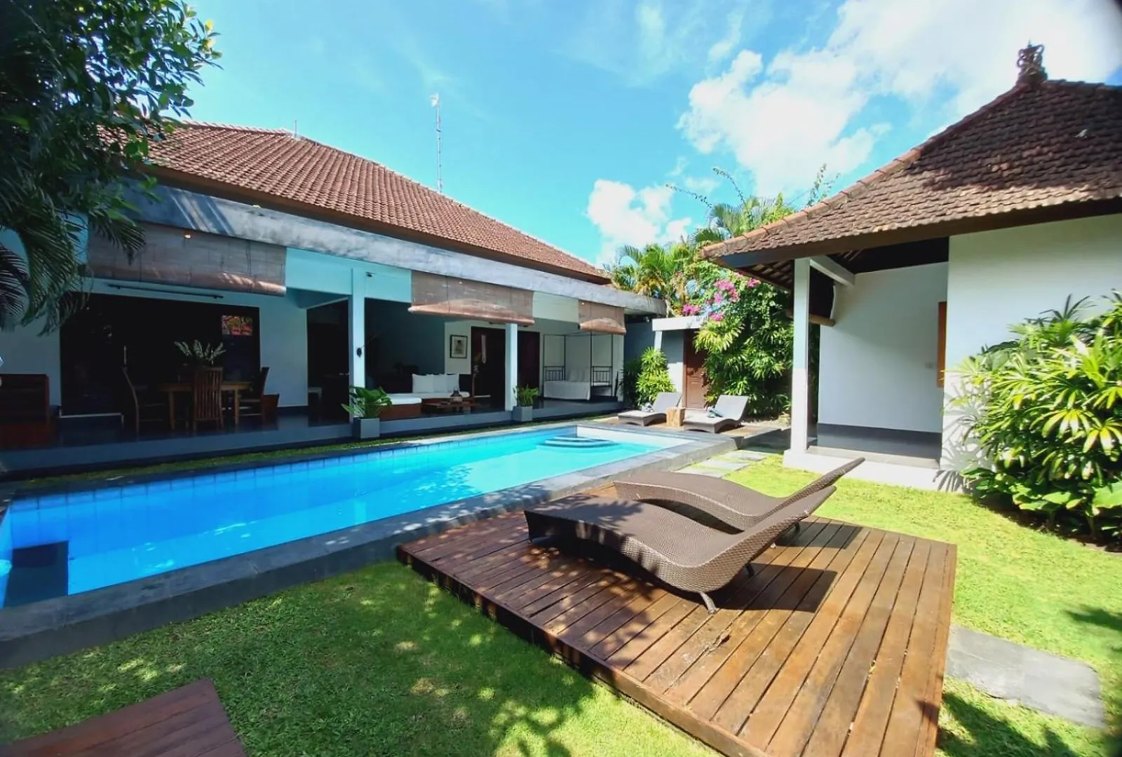 Premium Villas Seminyak I 0*,  Indonésia